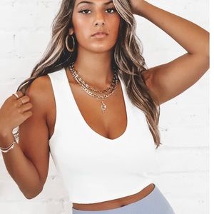 Amazing Lace ribbed V neck crop tank top